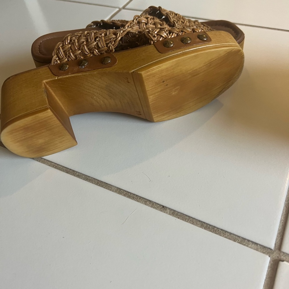 Chocolat Blu Clogs - Picture 2 of 2